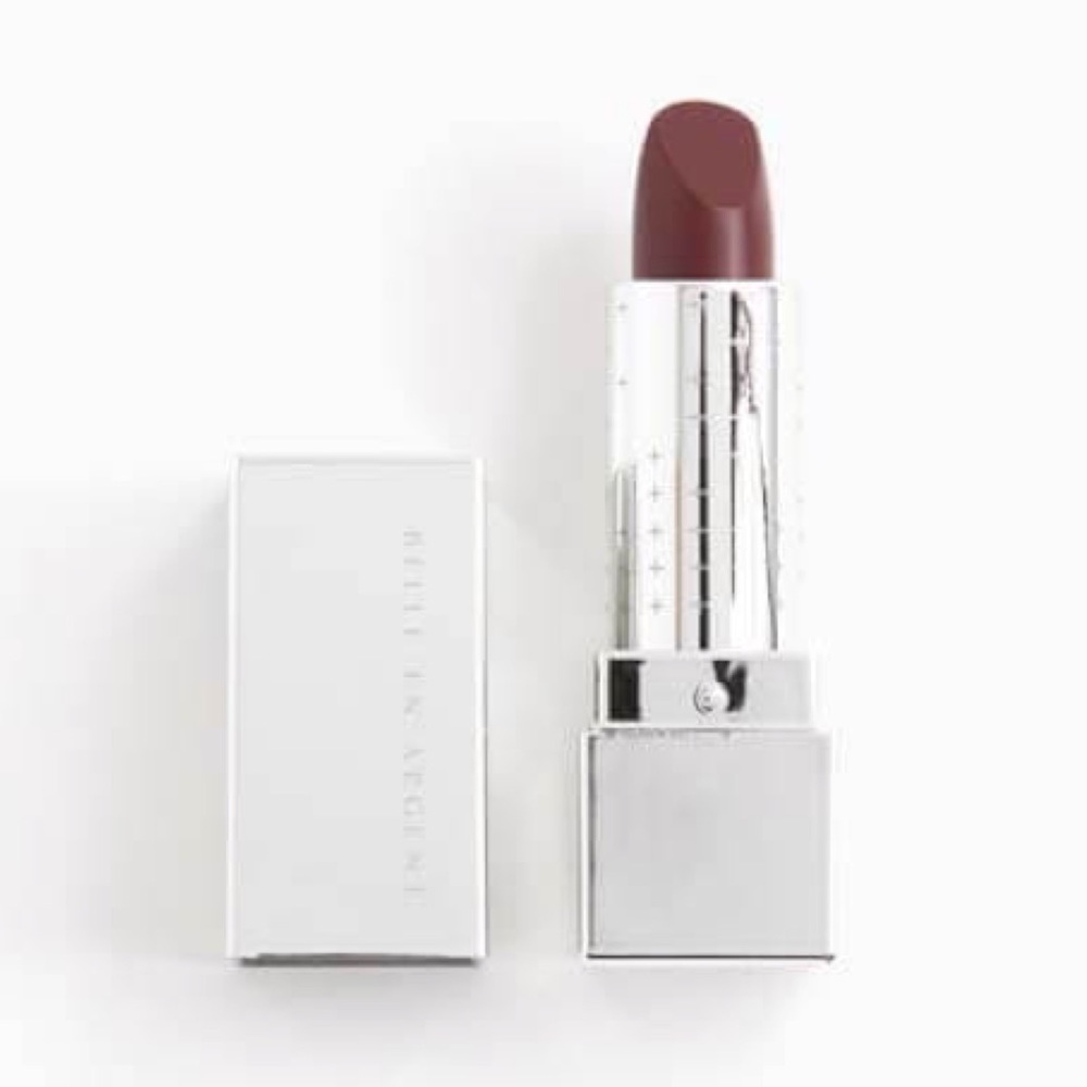 5/$25🌟 BELLE EN ARGENT
Auteur in Light and Angles